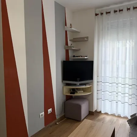 Apartment Deluxe 2 *